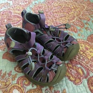 Keen Whisper Sandal purple size 12